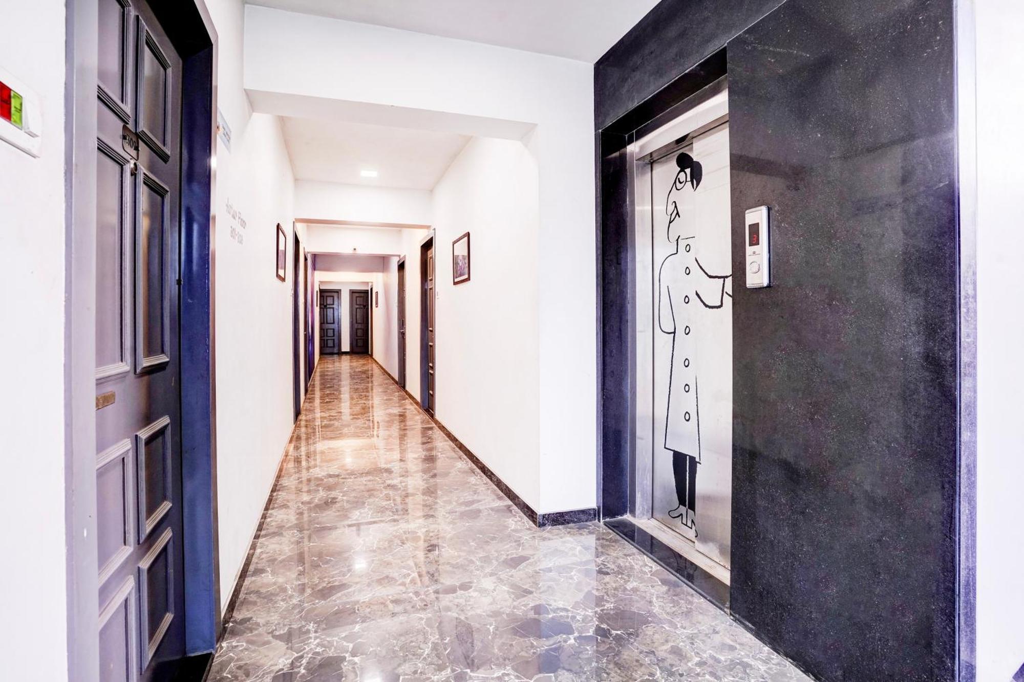 Townhouse Oak Kopar Khairane Navi Mumbai Formerly Ivy Hotel Exterior foto