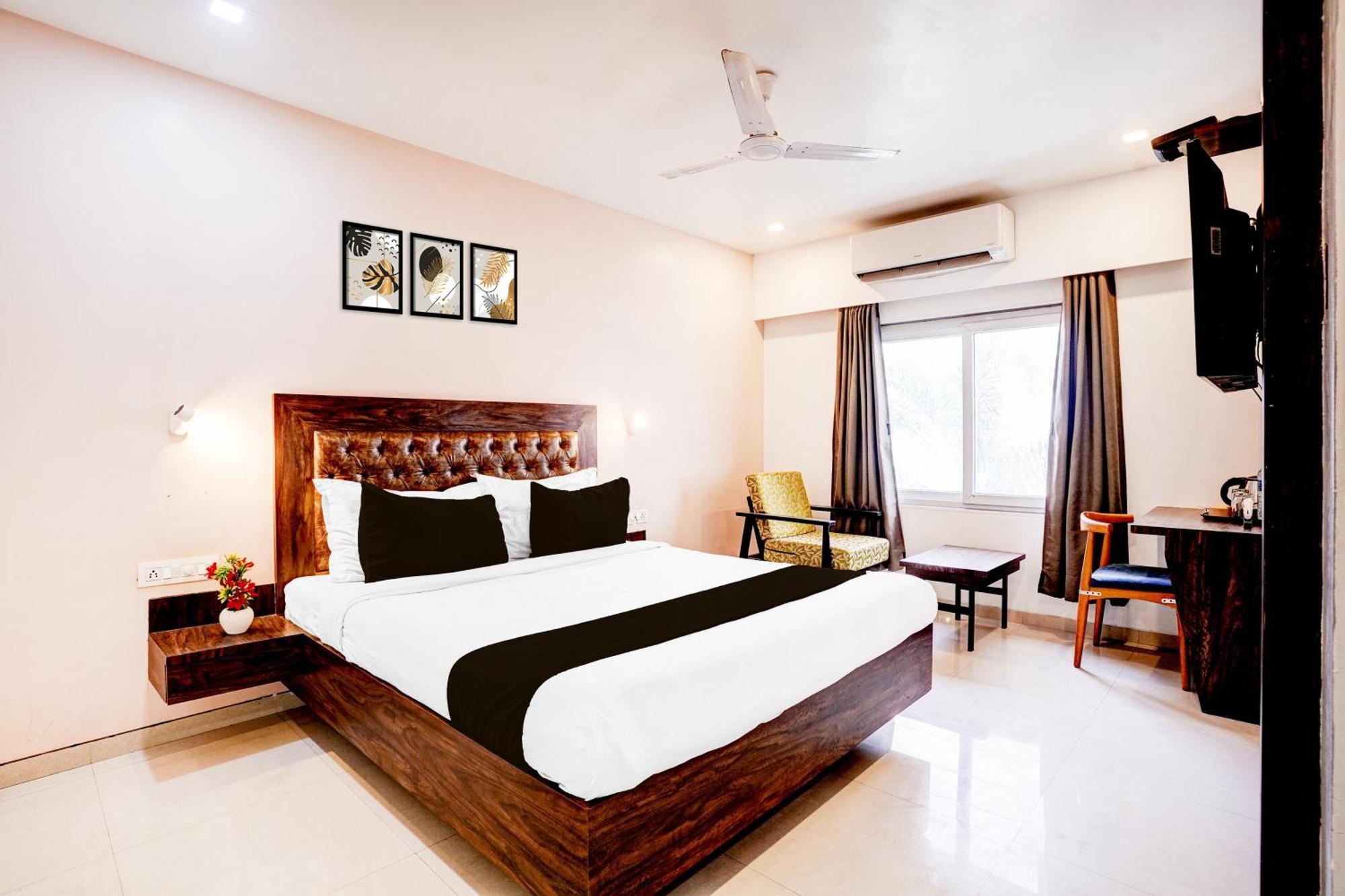 Townhouse Oak Kopar Khairane Navi Mumbai Formerly Ivy Hotel Exterior foto
